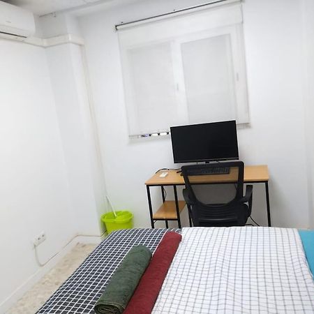 Appartment As A Service. Book It Now Málaga Buitenkant foto